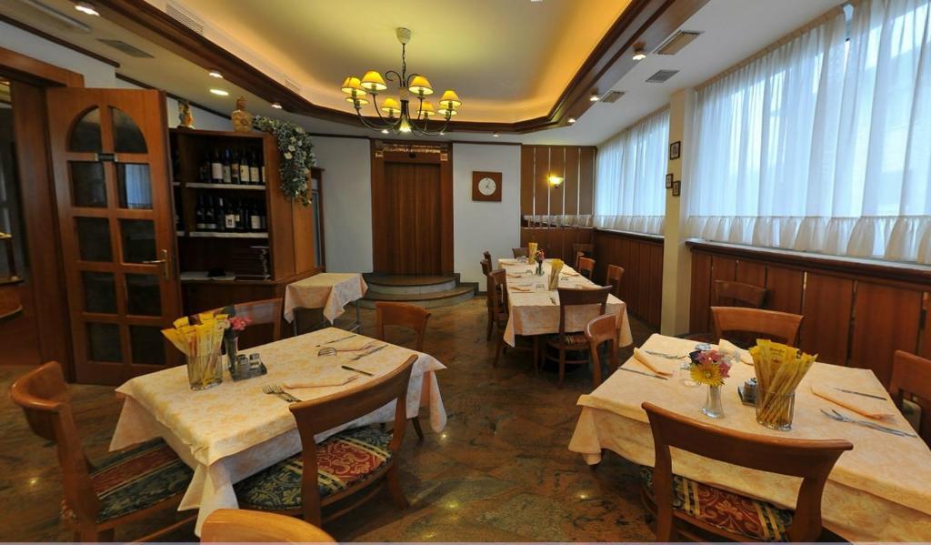 Hotel Vela Trento